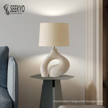 Resin Special Base Fabric Shade Table Lamp